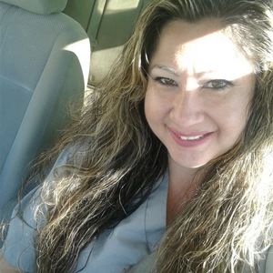 Meet your Posher, Yolanda